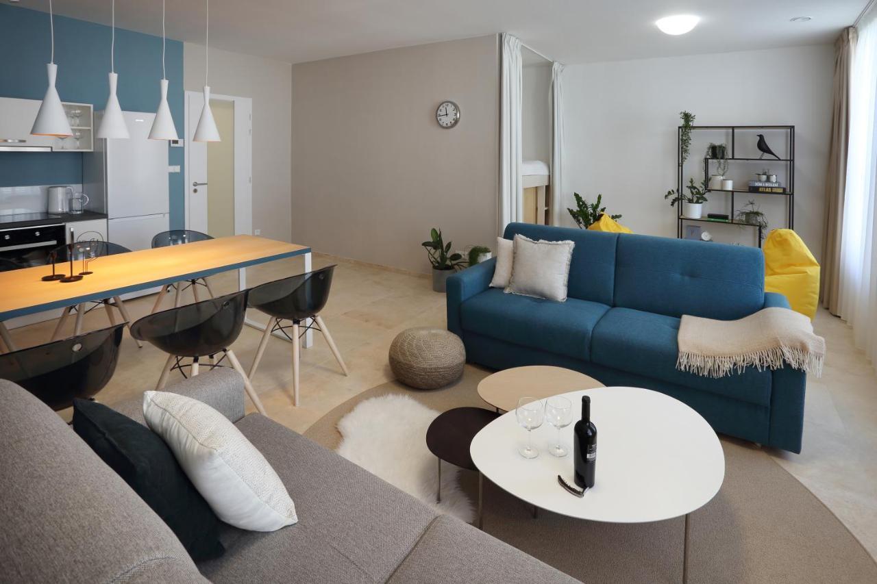 Apartmany Omega Lanskroun Exterior photo