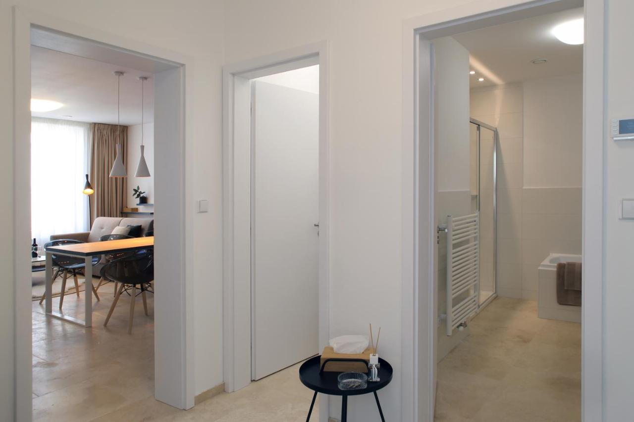 Apartmany Omega Lanskroun Exterior photo