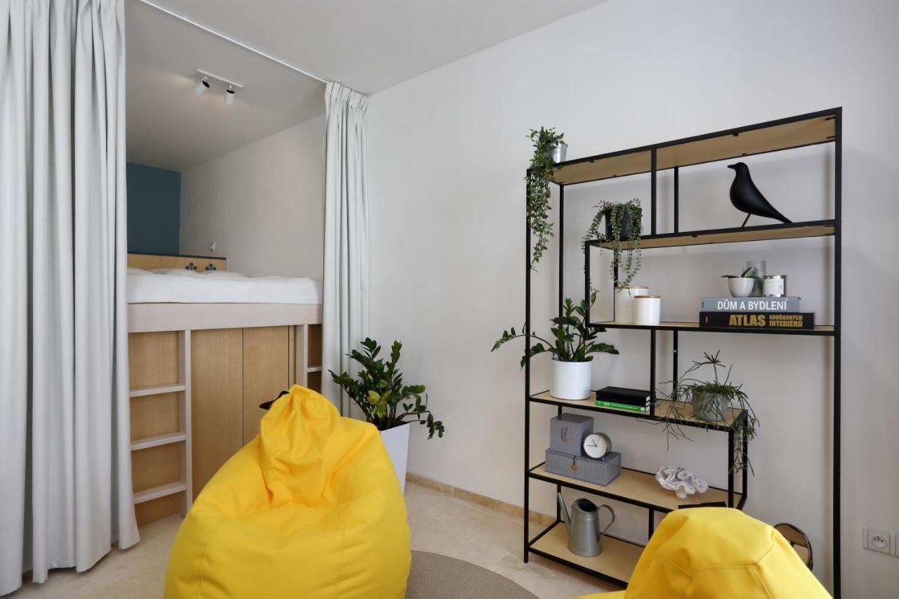 Apartmany Omega Lanskroun Exterior photo